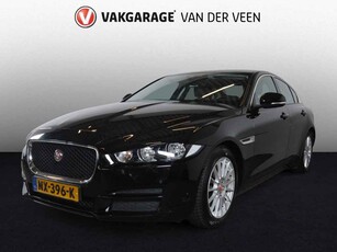 Jaguar XE 2.0 D Pure