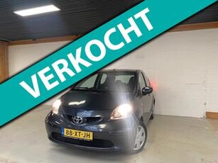 Toyota AYGO 1.0-12V + 5drs Cvergrendeling