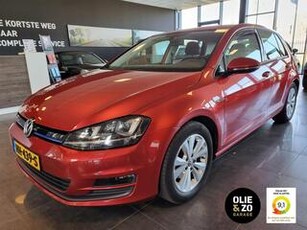 Volkswagen GOLF 1.0 TSI Business Edition Connected