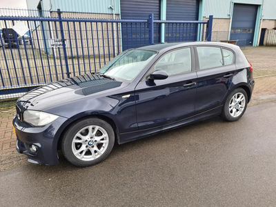 BMW 1-serie 118i Business Line*M-Look*AIRCO*NAVI*CV*ELEC.RAMEN