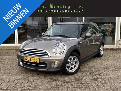 Mini Mini Clubman 1.6 Cooper Business Line | Automaat | Klimaat controle | Stoelverwarming voor | Navigatie | Parkeersensoren achter |