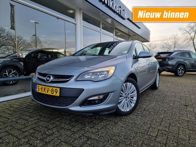 Opel Astra 1.4 TURBO DESIGN EDITION