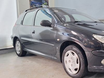 PEUGEOT 206 SW 1.6-16V XS-line