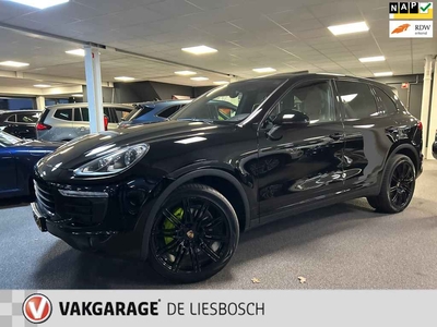 Porsche Cayenne 3.0 S E-Hybrid schuifdak leer ned auto boeken zeer nette auto