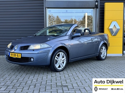 RENAULT MEGANE Coupé-Cabriolet 1.6-16V Exeption