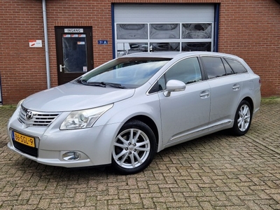 Toyota Avensis Wagon 1.8 VVT-i Business Navi ECC Cruise NL-auto Camera Trekhaak