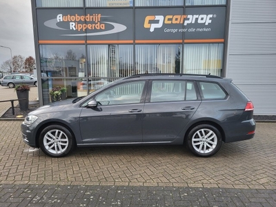 Volkswagen Golf 1.0 TSI CL BNS apple carplay navi