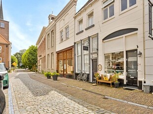 Brugstraat 7, Grave