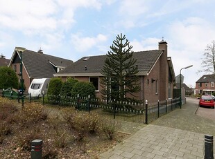 Kievitstraat 4, Fijnaart