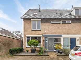 Johan De Wittstraat 2, Veghel