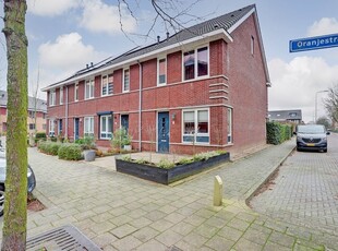 Oranjestraat 64, 'S