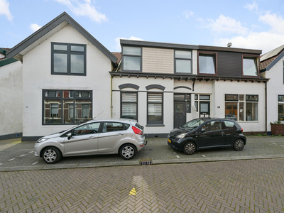 Prins Hendrikstraat 12