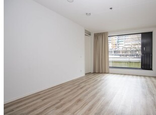 Huur 1 slaapkamer appartement van 58 m² in Rotterdam