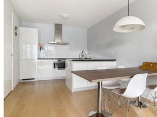 Huur 2 slaapkamer appartement van 92 m² in 's-Gravenhage