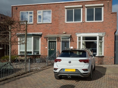 Peizerweg in Groningen (98m2)