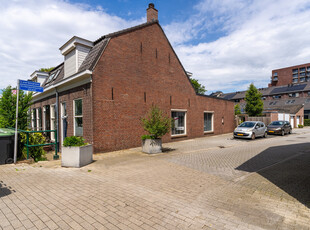 Hoevenseweg 12