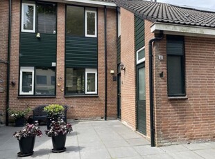 Woonhuis in Breukelen met 5 kamers