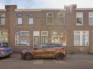 P.C. Bothstraat 104