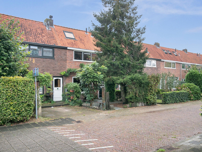 Cecil B. de Millestraat 21