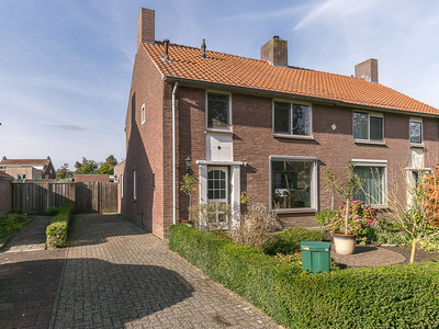 Beatrixstraat 9