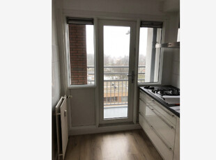 Appartement te huur Waalstraat, Enschede