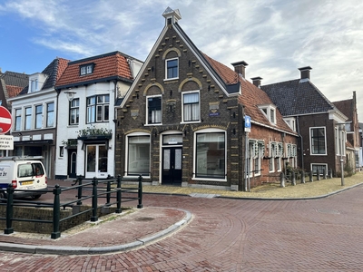 Grootzand in Sneek (118m2)