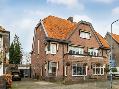 Koninginnestraat 29