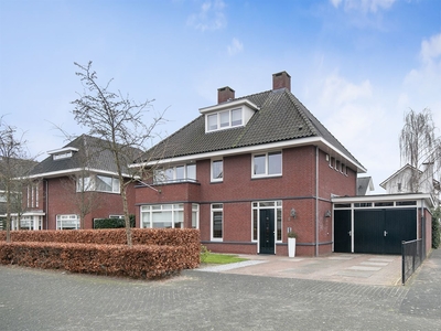 Velpstraat 8