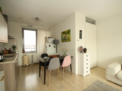 Appartement te huur Postjesweg, Amsterdam