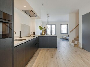 Woning te huur Linnaeusdwarsstraat, Amsterdam