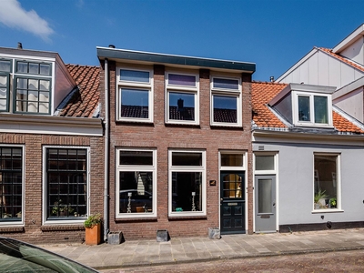 Oranjeboomstraat 66