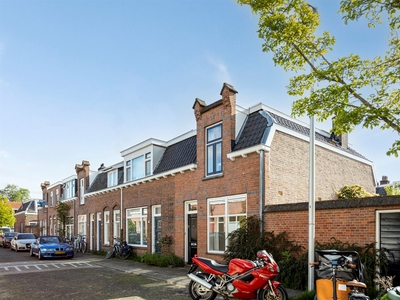 Pieter de Hooghstraat 14