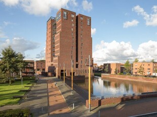 Appartement in Nieuw-Vennep met 4 kamers