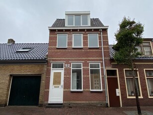 Woonhuis in Den Helder met 4 kamers