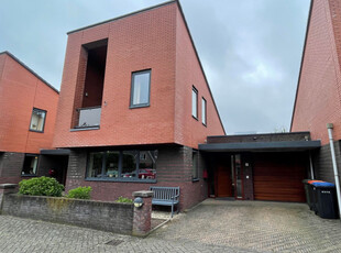 Woonhuis in Hoogland met 4 kamers