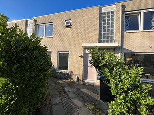 Woonhuis in Amstelveen met 4 kamers