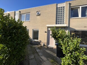 Woonhuis in Amstelveen met 4 kamers