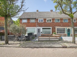 Woonhuis in Den Helder met 5 kamers