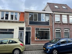 Woonhuis in Den Helder met 6 kamers