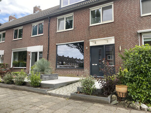 Woonhuis in Lisse met 5 kamers