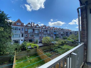 Woonhuis in Rotterdam met 2 kamers