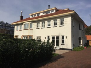 Woonhuis in Wassenaar met 6 kamers