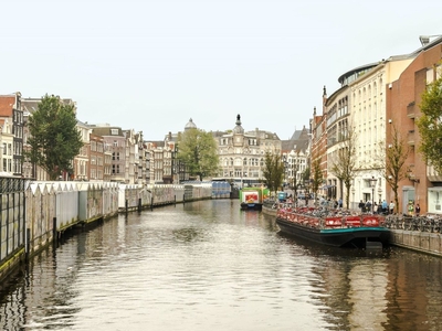 Singel in Amsterdam (237m2)