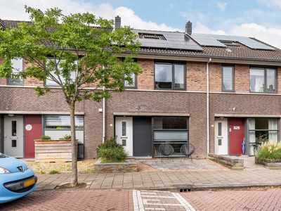 Vrouwe Van Loonstraat 12