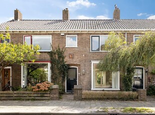 Sweilandstraat 21, Warmond