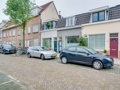 Westravenstraat 33