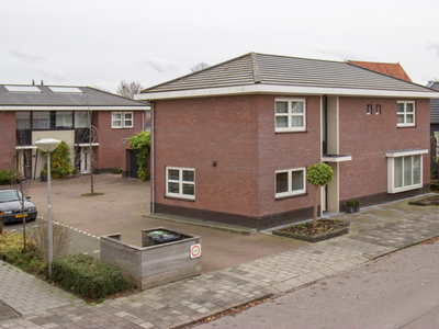 Dorpstraat 57