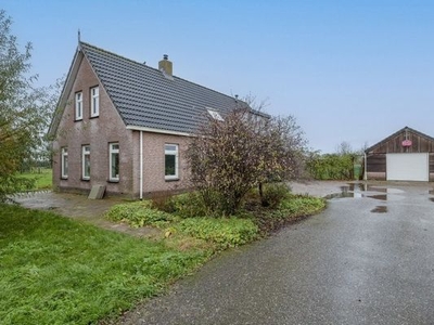 Lekdijk-West in Bergambacht (150m2)