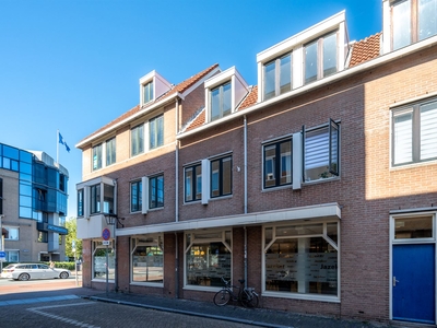 Oranjestraat 73