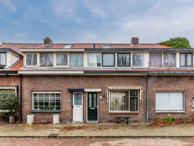 Ter Haar Romenystraat 4